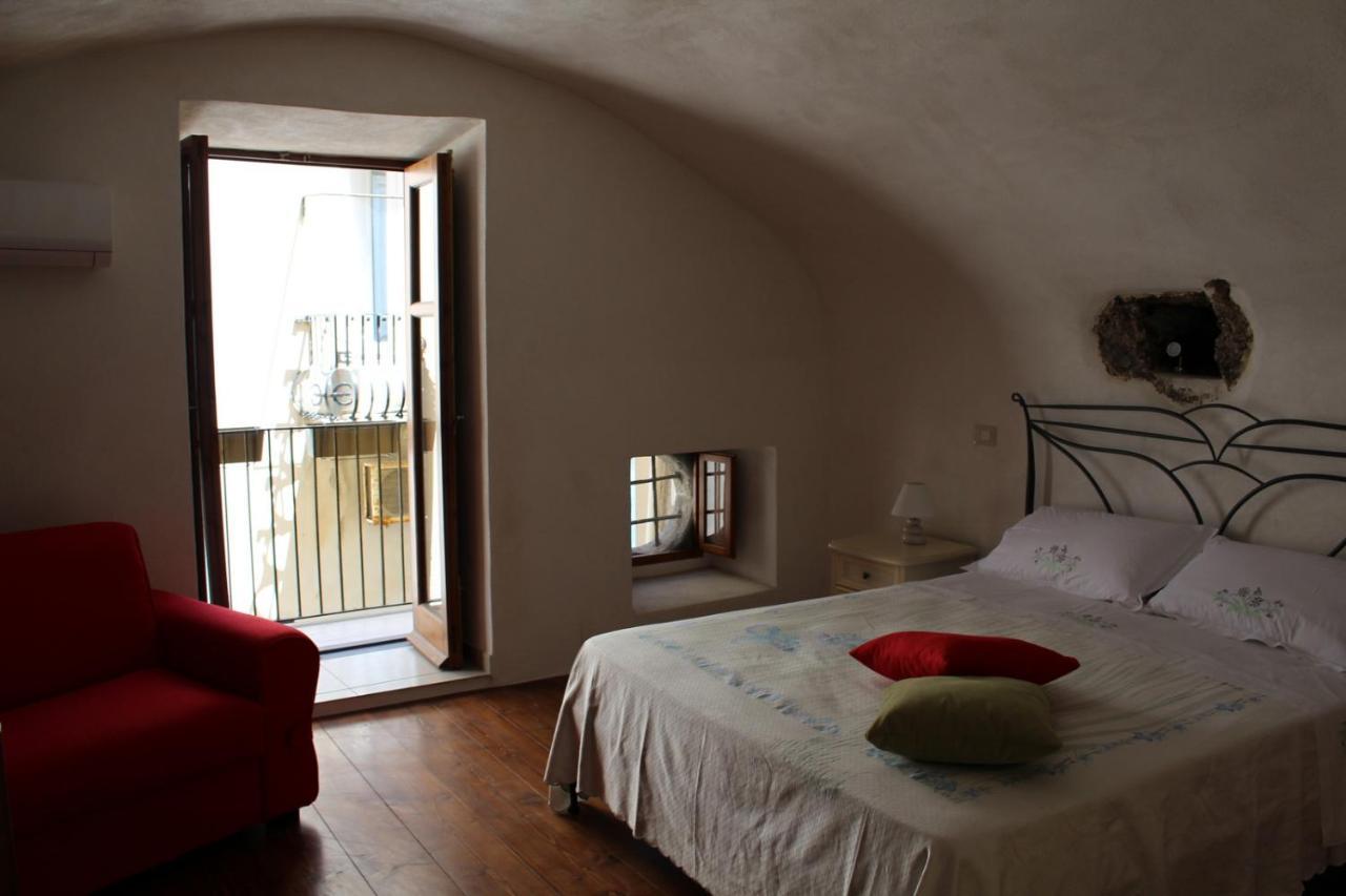 Casa Vacanza U Curtigghiu Lipari Kültér fotó