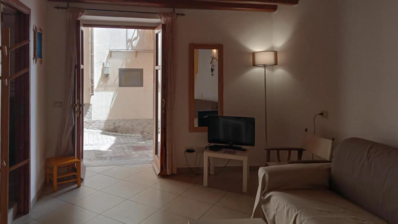 Casa Vacanza U Curtigghiu Lipari Kültér fotó